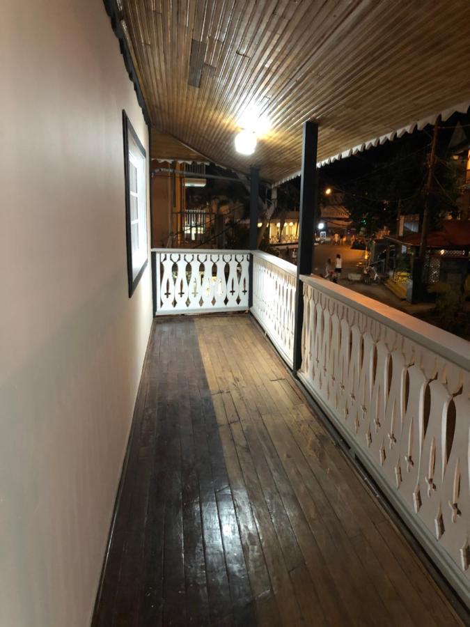 Cat In The Cup B&B Bocas Town Exterior photo
